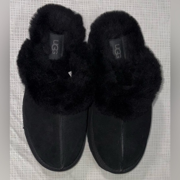 UGG Disquette Sz 7 Women's Black Shearling Slide Slippers Platform shoes - Picture 4 of 7